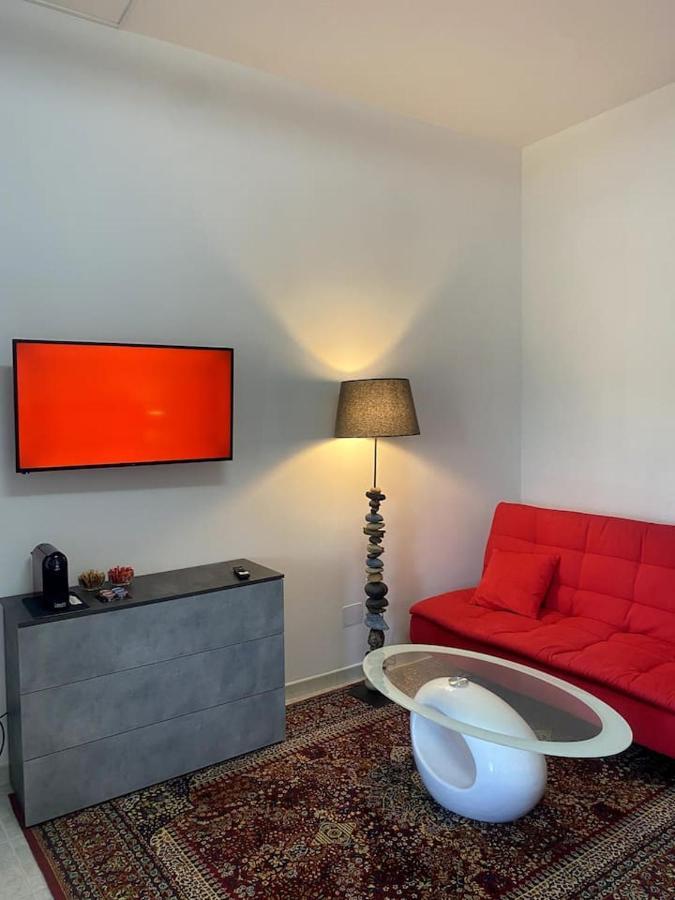 Mini Red Hub - Design Apartment Sant'Agapito エクステリア 写真